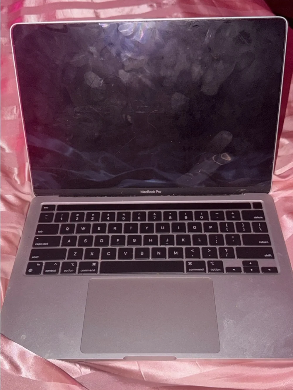 Apple MacBook Pro - Silver/Gray Aluminum Finish